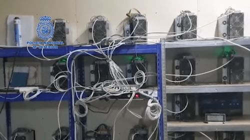 西班牙警方突袭加密货币矿场 缴获 rtx 3080 显卡 21台矿机